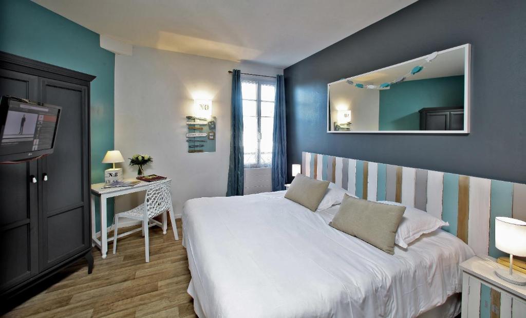 נוארמוטייה-אן-ליל Logis Hotel La Chaize חדר תמונה